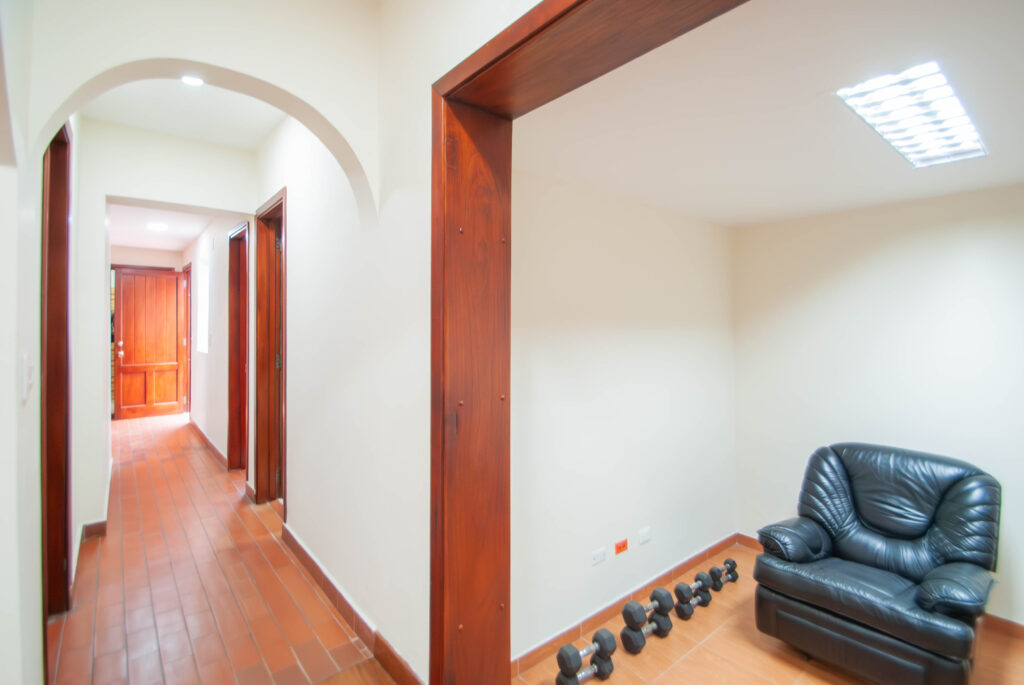 Oficina – Casa en Arriendo | Quinta Camacho | 350 m2 — foto 8