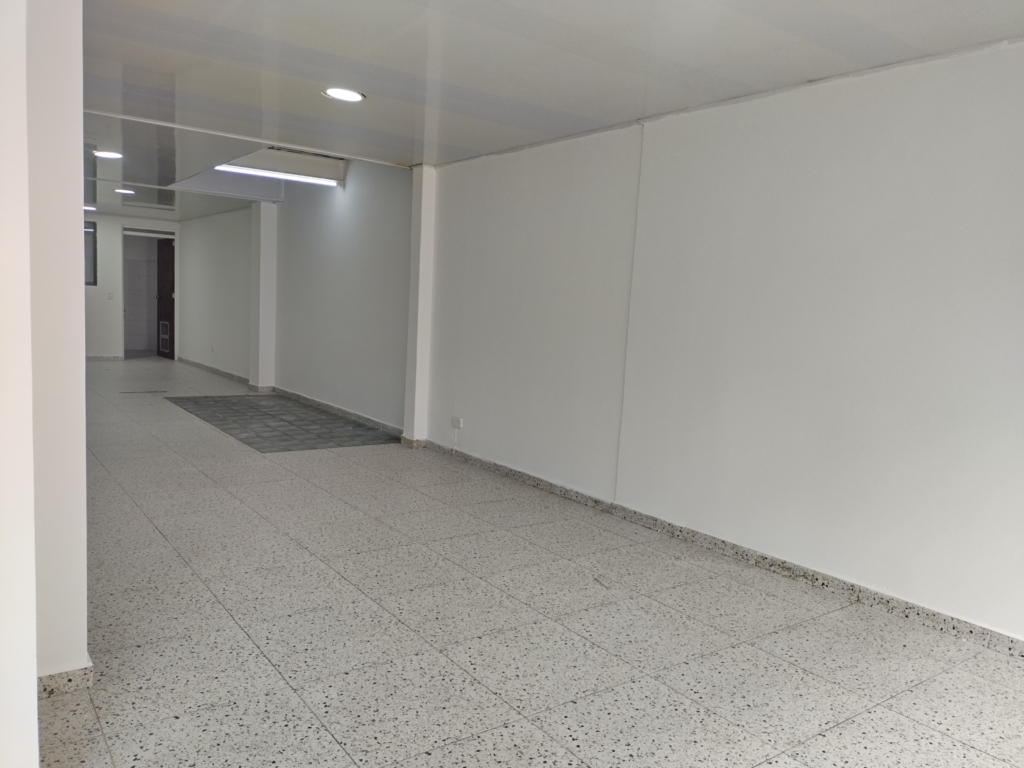 Local en Arriendo | Galerias | 76 m2 — foto 3