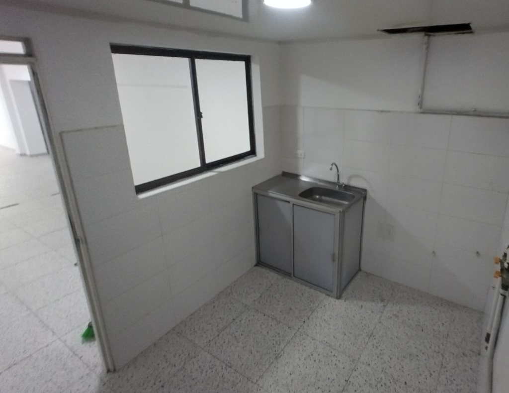 Local en Arriendo | Galerias | 76 m2 — foto 7