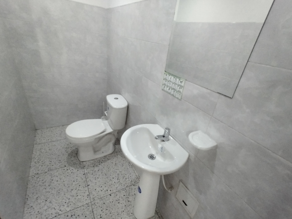 Local en Arriendo | Galerias | 76 m2 — foto 8