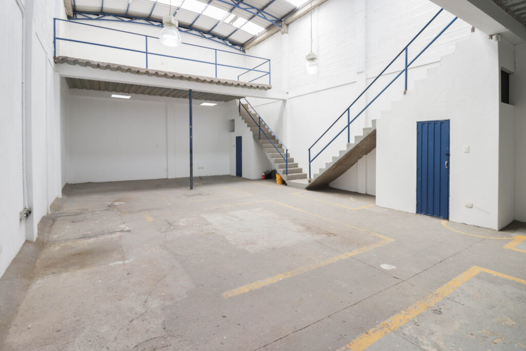 Bodega en Arriendo | Barrios Unidos | 287 m2 — foto 5