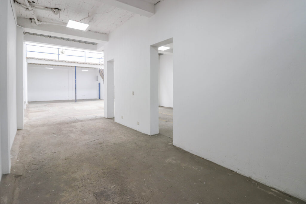 Bodega en Arriendo | Barrios Unidos | 287 m2 — foto 9