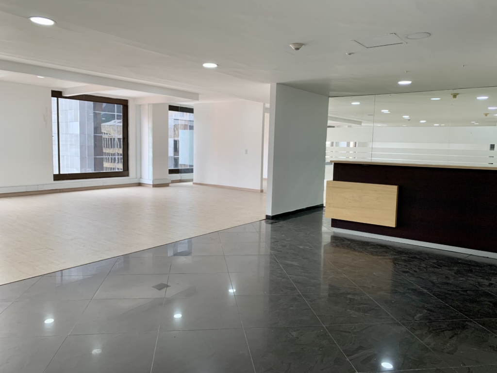 Oficina en Arriendo | La Porciúncula | 927 m2 — foto 1