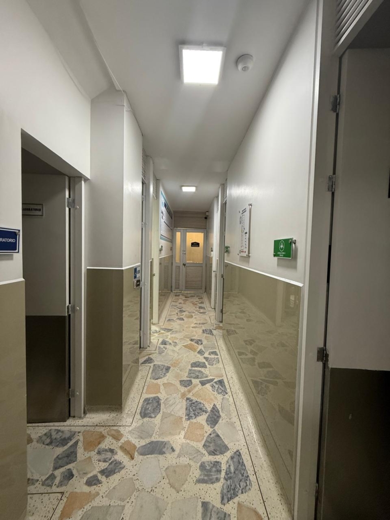 Local en Venta | Barrios Unidos | 404 m2 — foto 8