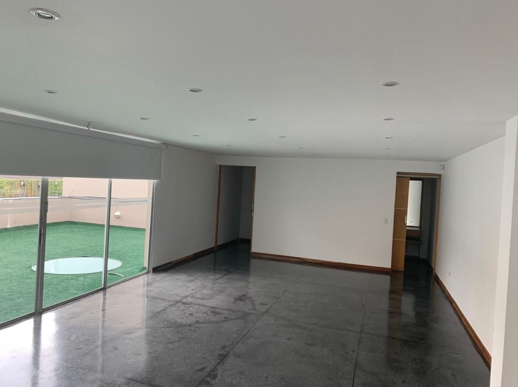 Local en Arriendo | Rosales | 301 m2