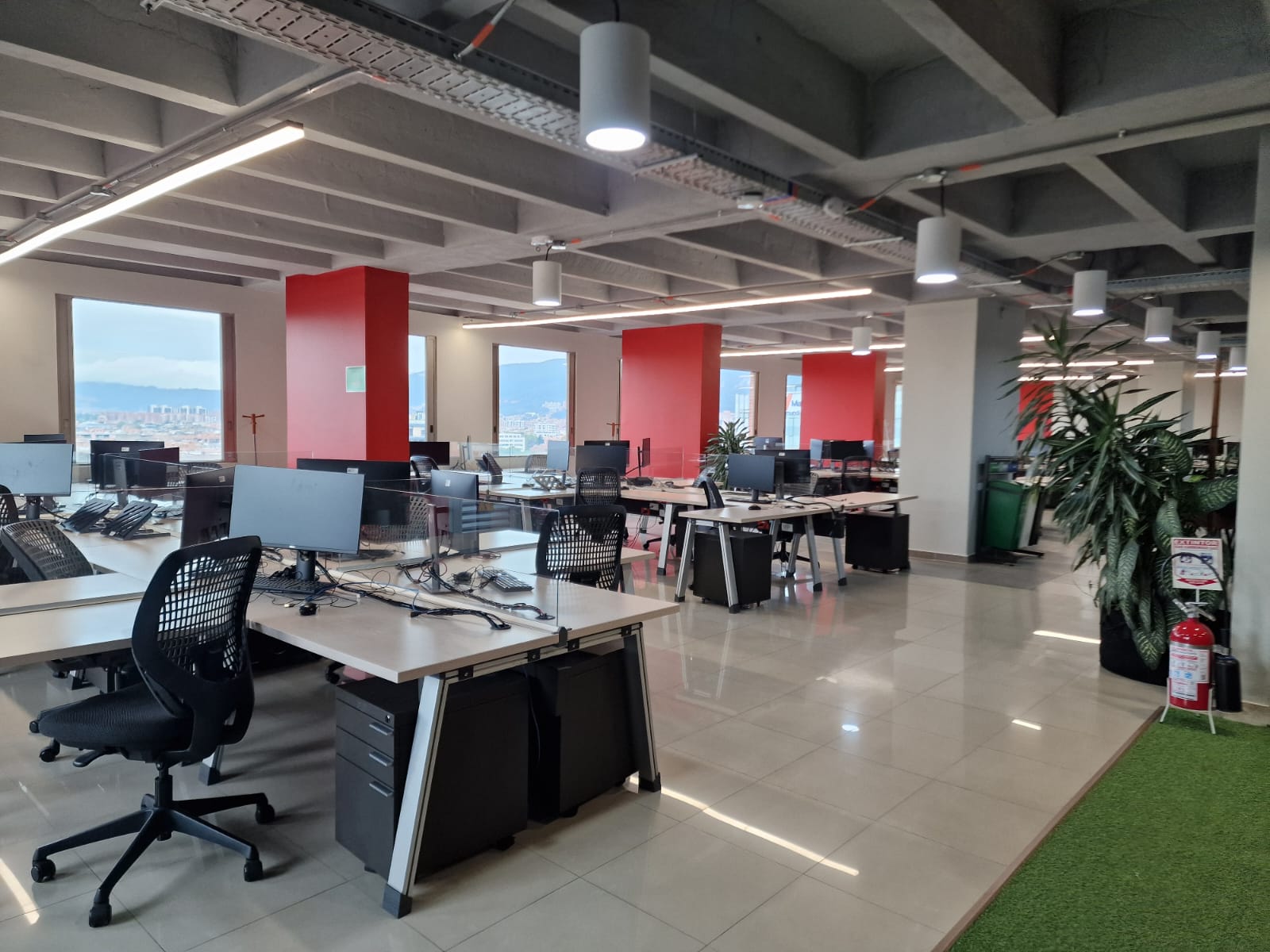 Oficina en Arriendo | Chicó | 342 m2