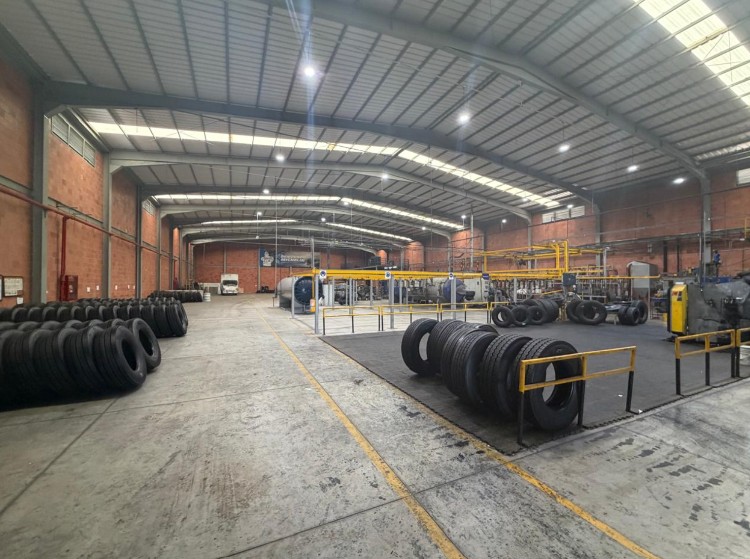 Bodega en Venta | Funza | 3200 m2