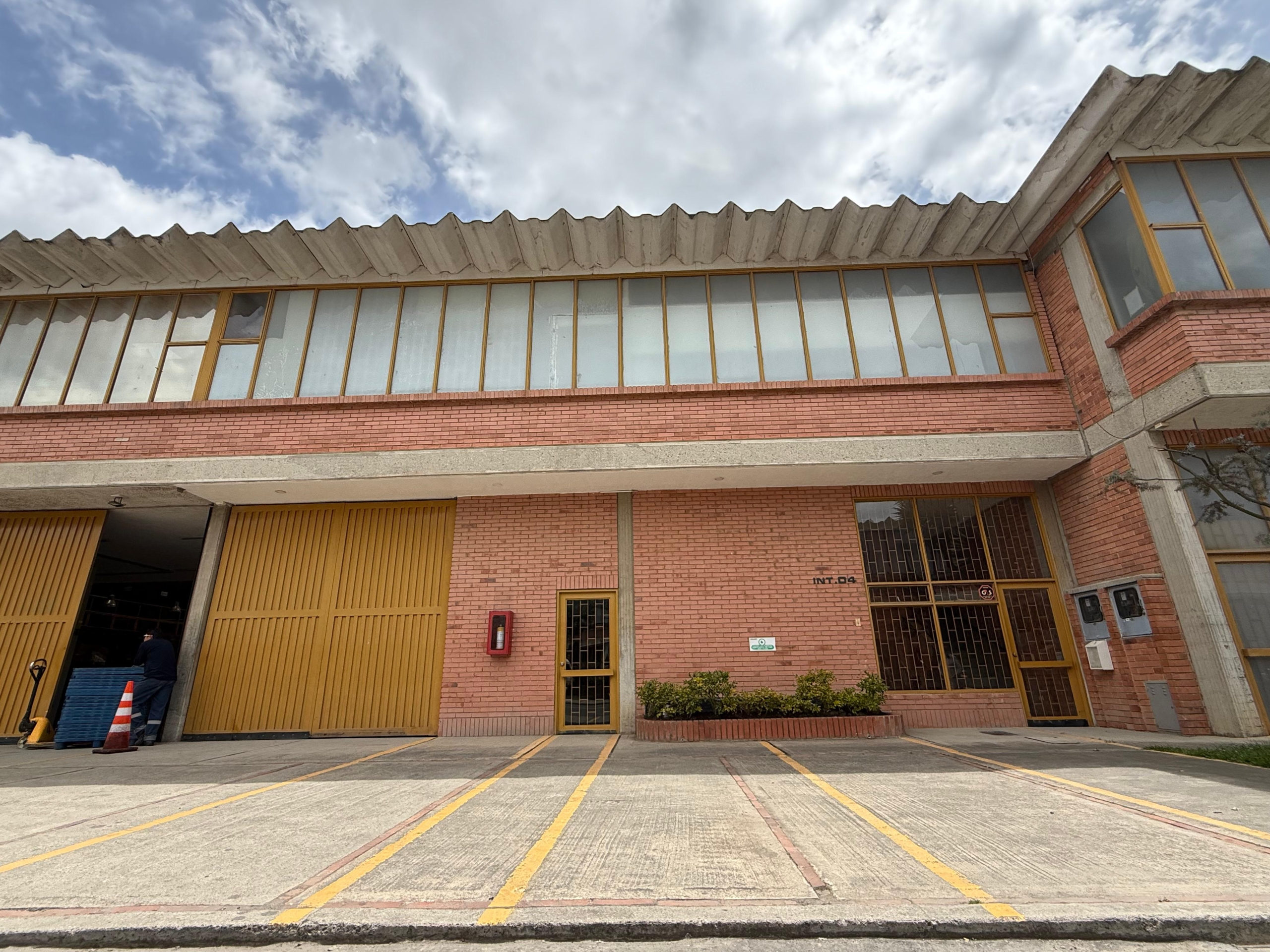 Bodega en Venta | Brisas Aldea – Fontibón | 385 m2