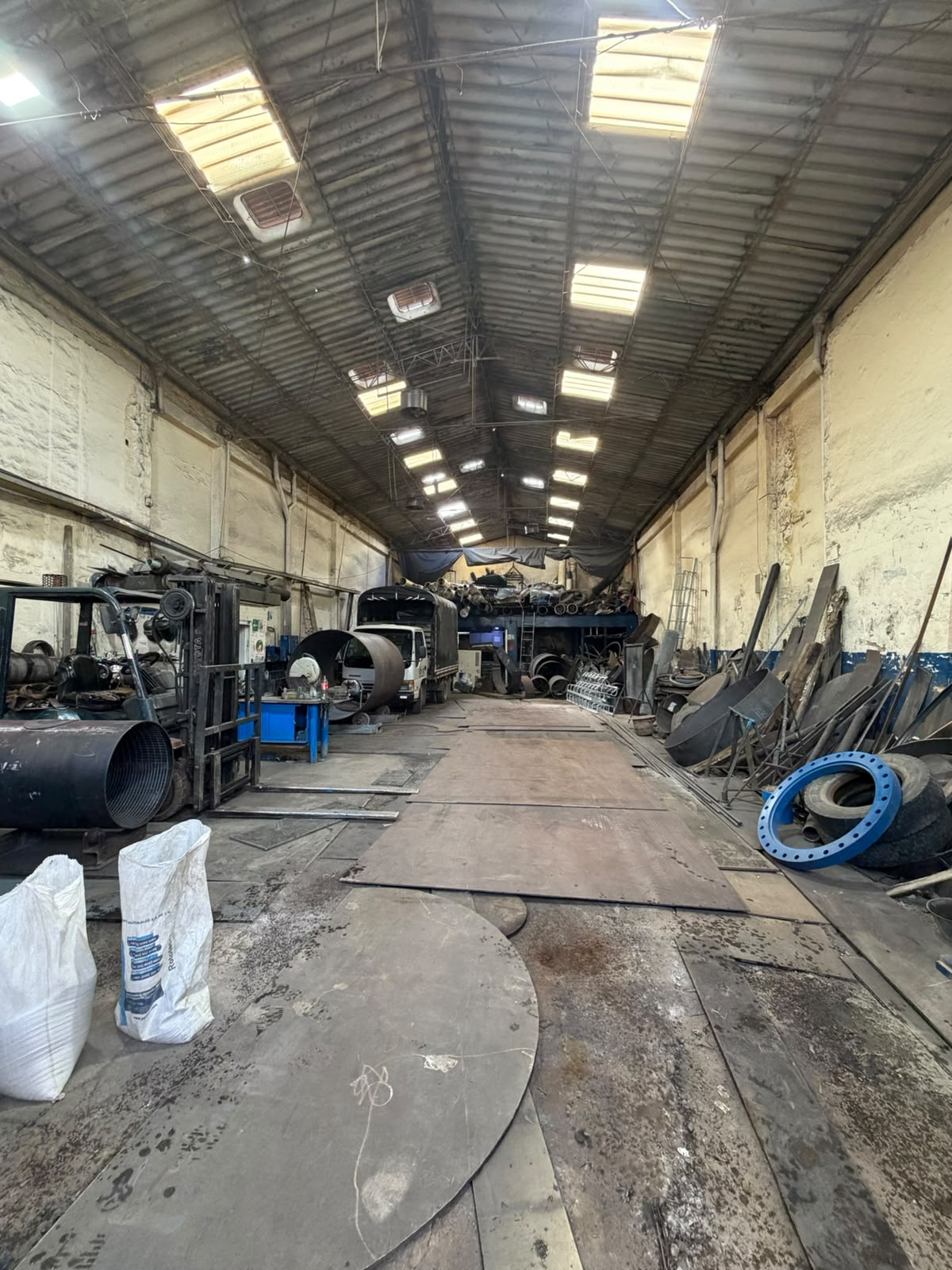 Bodega en Venta | Ricaurte | 466 m2